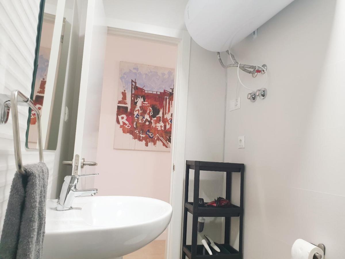 Economical Homes In Center Малага Екстериор снимка