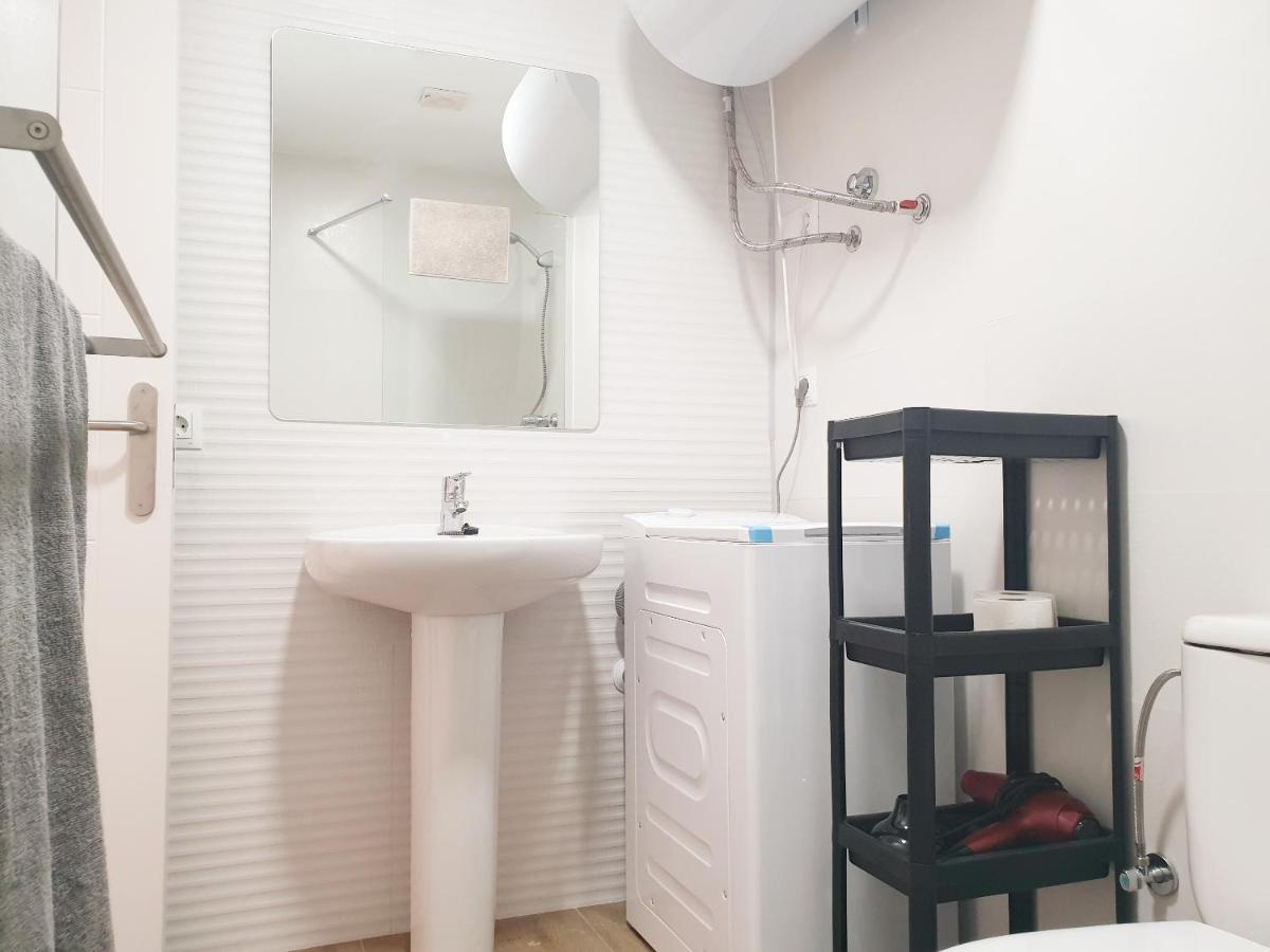 Economical Homes In Center Малага Екстериор снимка