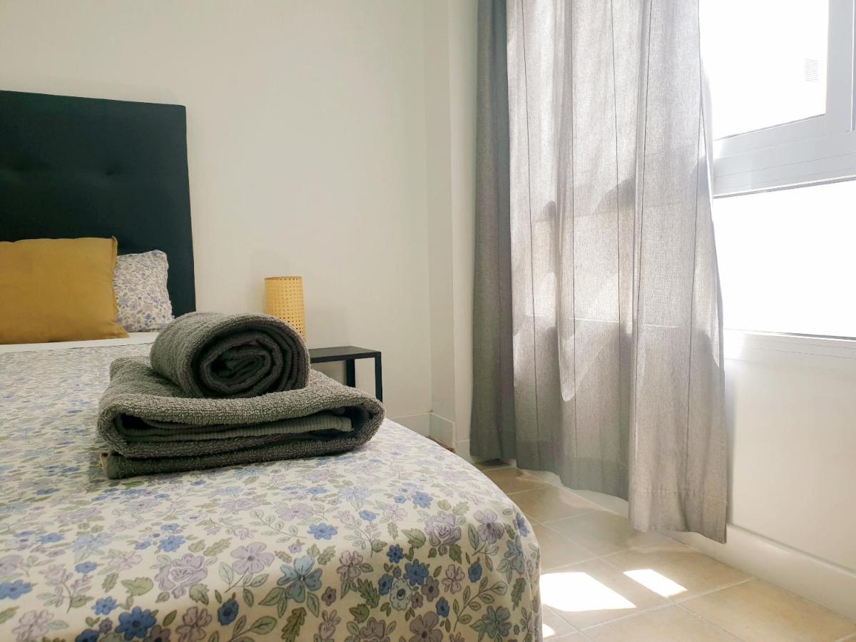 Economical Homes In Center Малага Екстериор снимка